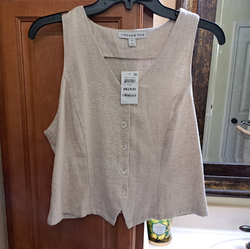 NWT And Now This Linen Blend Vest Size Medium